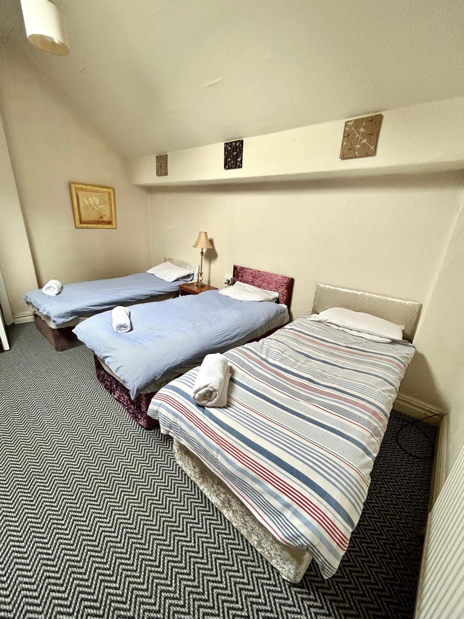 The Egerton Arms Hotel Salford Солфорд Экстерьер фото