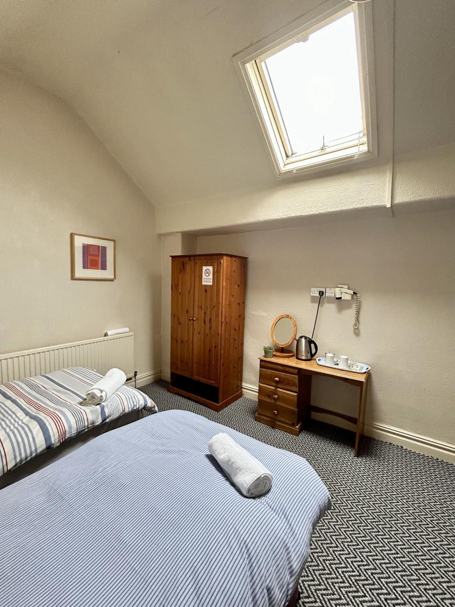 The Egerton Arms Hotel Salford Солфорд Экстерьер фото