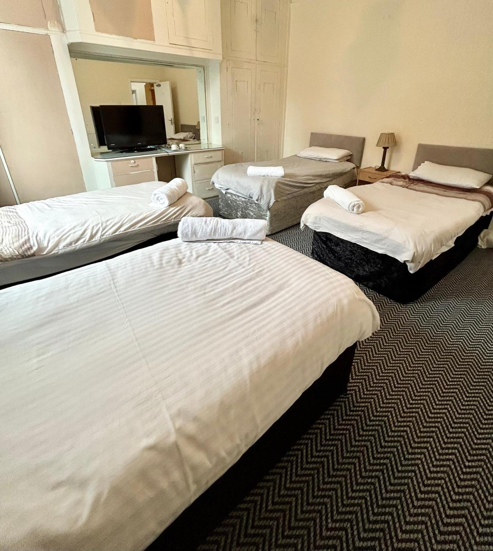 The Egerton Arms Hotel Salford Солфорд Экстерьер фото